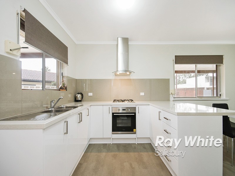 6 Kildare Avenue, Salisbury Downs SA 5108