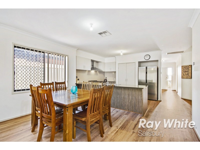 7 Bradford Avenue, Salisbury Heights SA 5109
