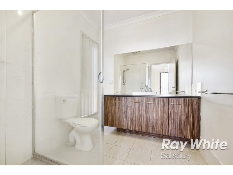 7 Bradford Avenue, Salisbury Heights SA 5109