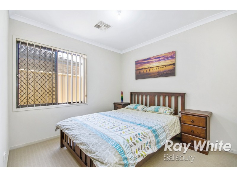 7 Bradford Avenue, Salisbury Heights SA 5109