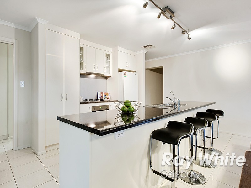 1 Amelia Court, Paralowie SA 5108