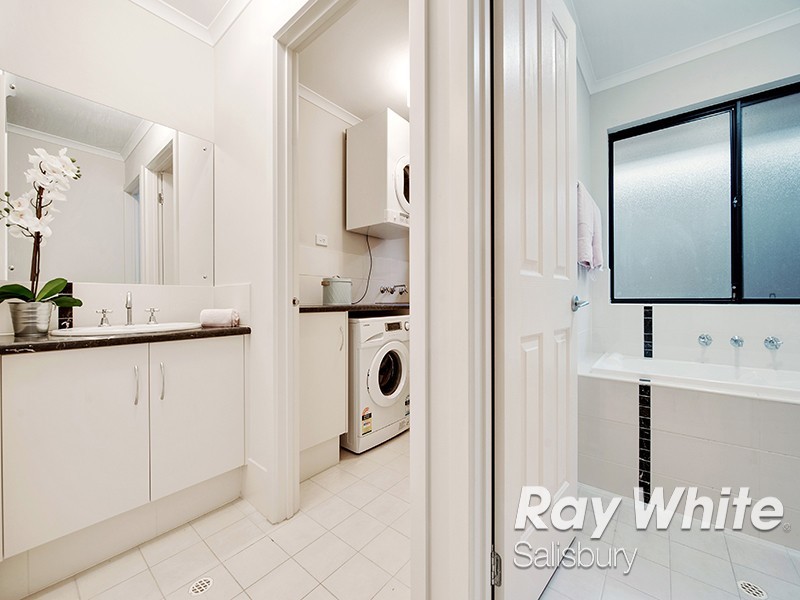 1 Amelia Court, Paralowie SA 5108