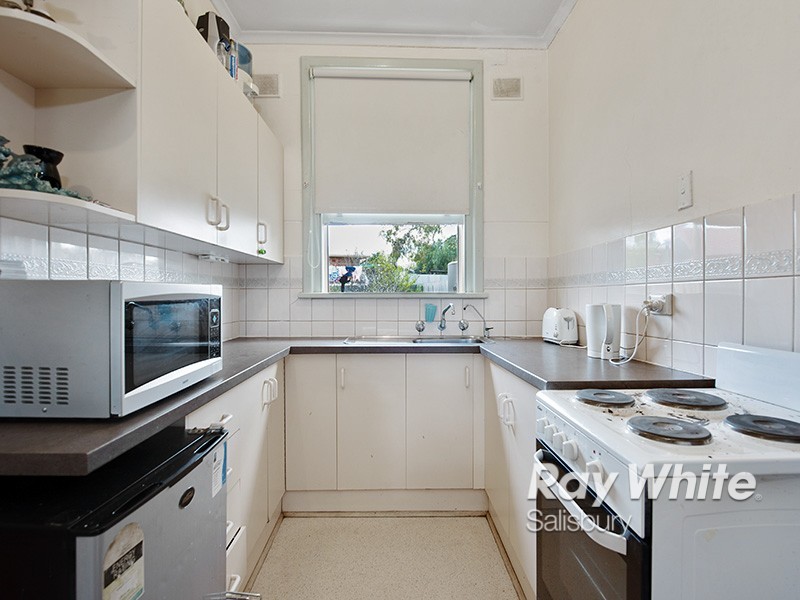 30 Loftis Road, Elizabeth Downs SA 5113