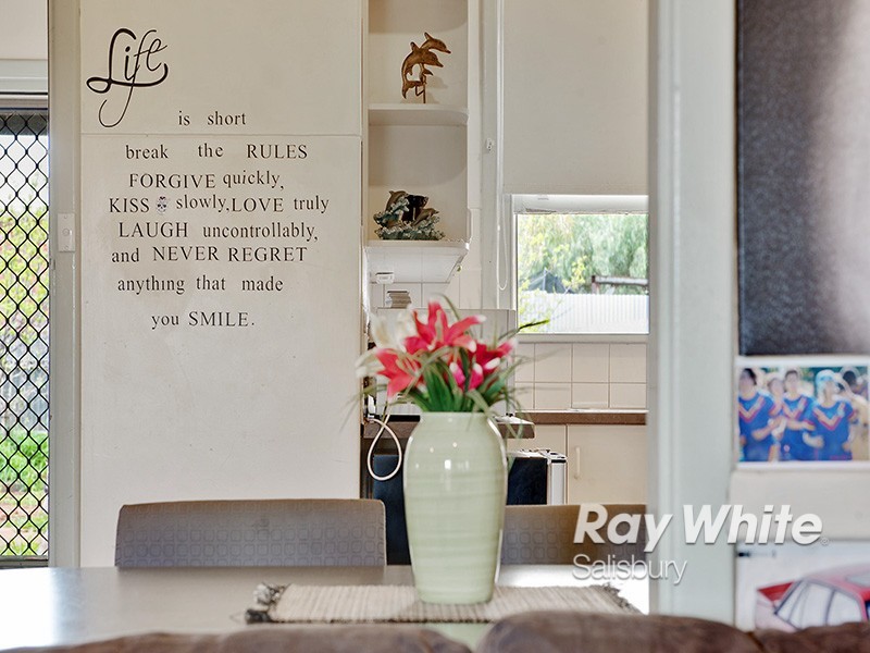 30 Loftis Road, Elizabeth Downs SA 5113