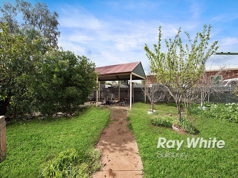 30 Loftis Road, Elizabeth Downs SA 5113