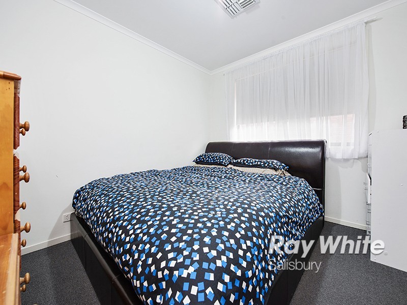 24 Alexandrina Crescent, Andrews Farm SA 5114