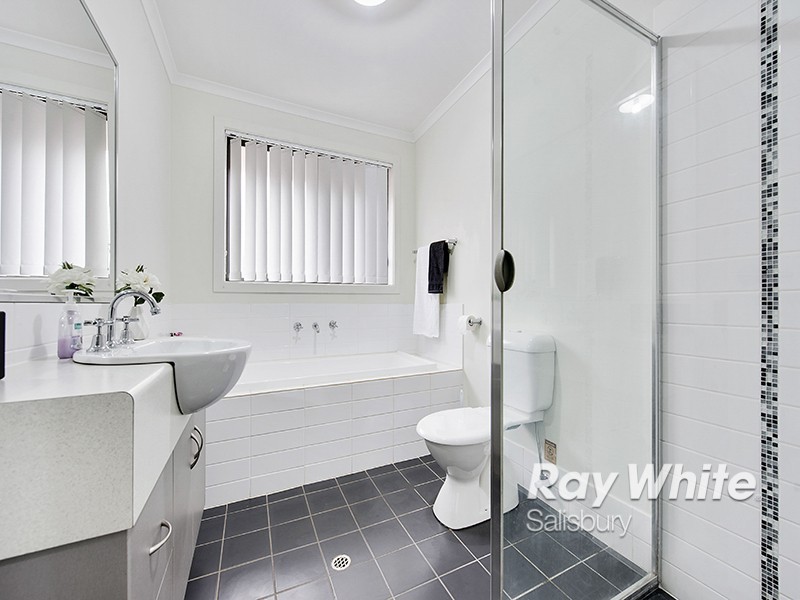 24 Alexandrina Crescent, Andrews Farm SA 5114