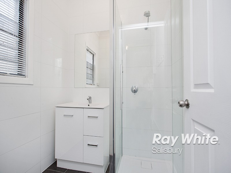 33 Secombe Street, Elizabeth Grove SA 5112