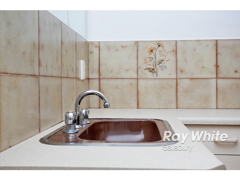 9 Sandy Crescent, Salisbury Park SA 5109