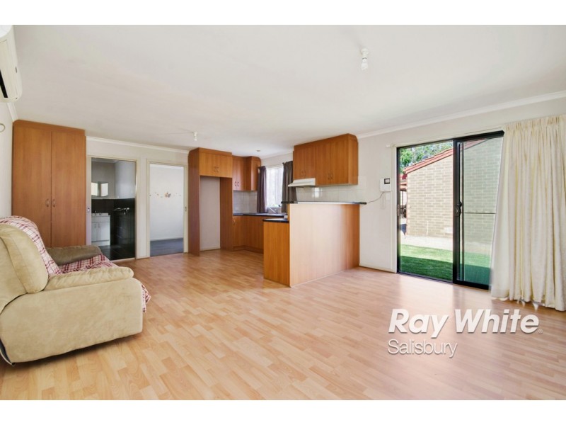 15 Mccullogh Street, Elizabeth Downs SA 5113