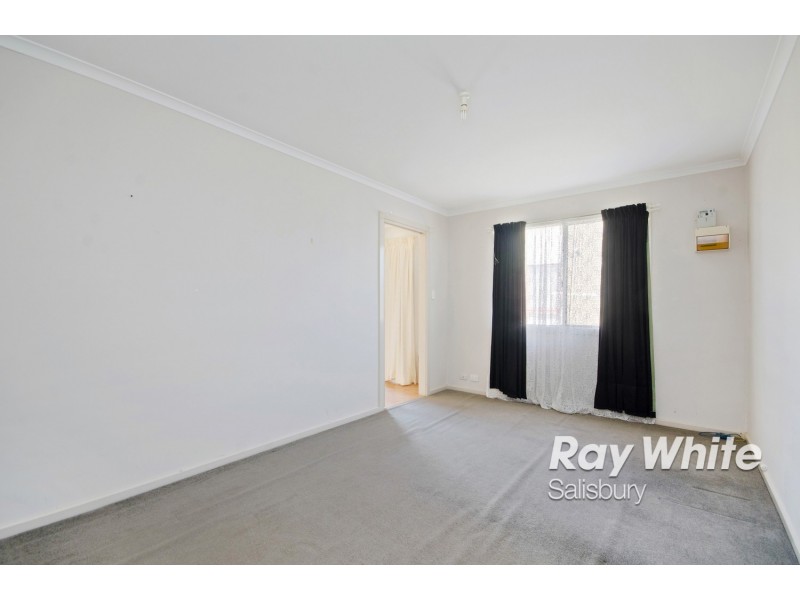 15 Mccullogh Street, Elizabeth Downs SA 5113