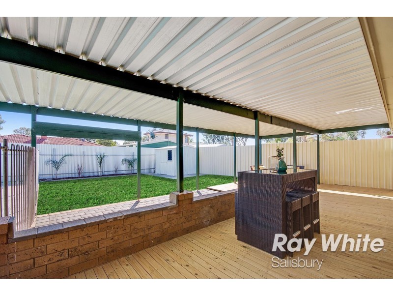 7 Oak Avenue, Burton SA 5110