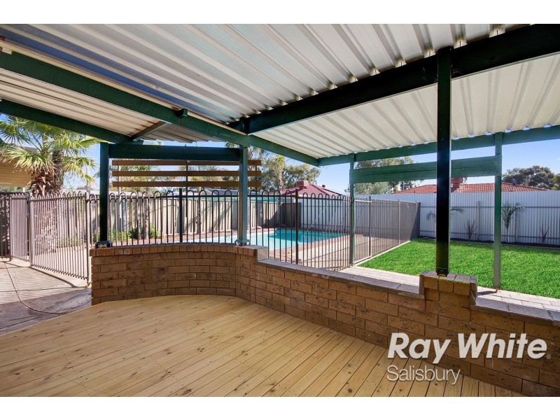 7 Oak Avenue, Burton SA 5110