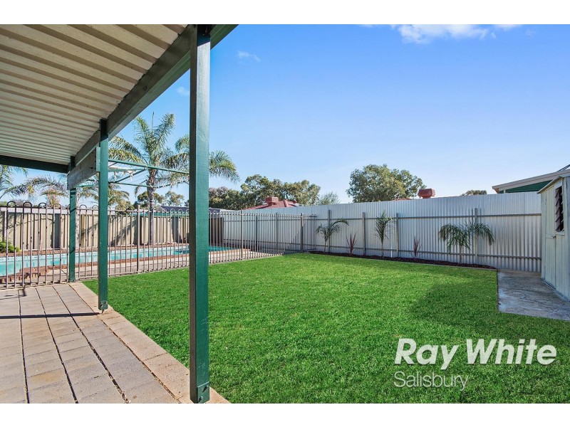 7 Oak Avenue, Burton SA 5110