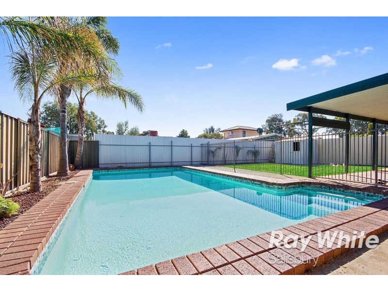 7 Oak Avenue, Burton SA 5110