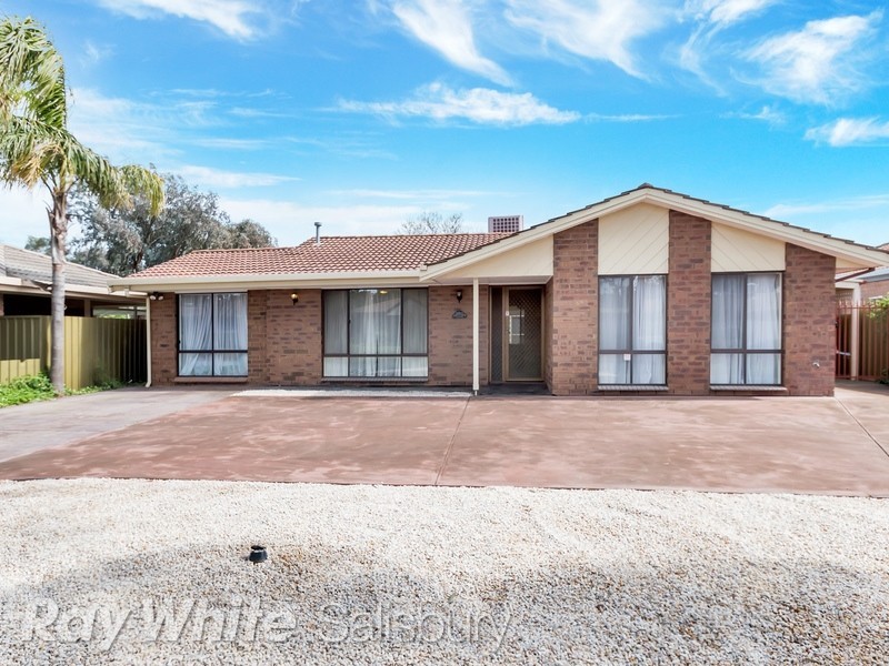 64 Lennox Drive, Paralowie SA 5108