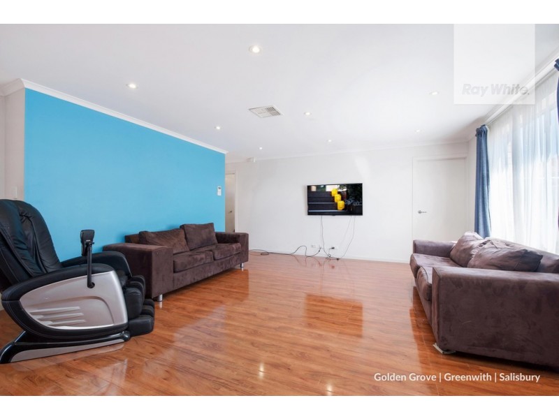 18 Desyllas Drive, Direk SA 5110