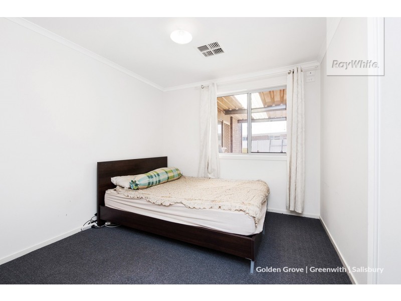 18 Desyllas Drive, Direk SA 5110