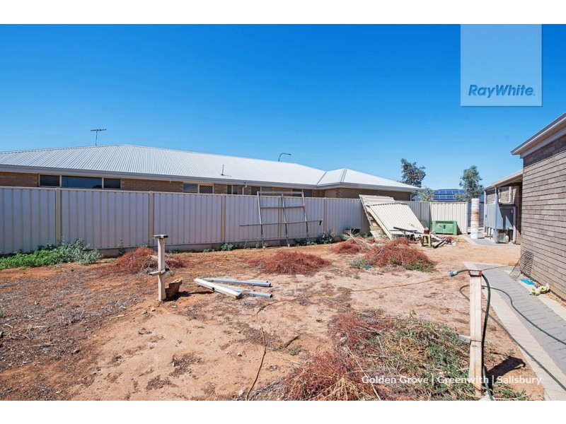 18 Desyllas Drive, Direk SA 5110