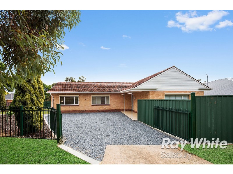 1 Bolton Road, Para Hills SA 5096