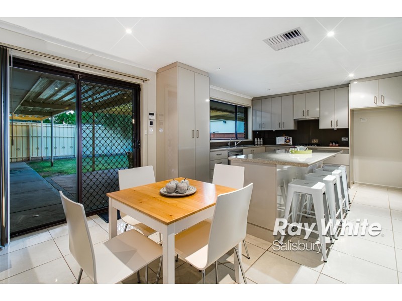 18-19 Colchester Court, Salisbury Heights SA 5109