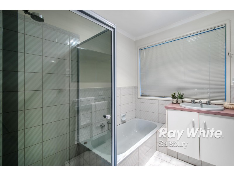 18-19 Colchester Court, Salisbury Heights SA 5109