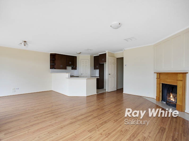 24 Morrow Avenue, Evanston Park SA 5116