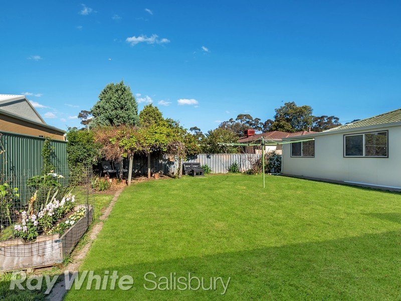 42 Karingal Crescent, Salisbury Park SA 5109