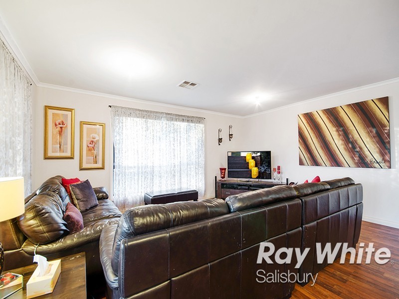 39 Oxford Drive, Andrews Farm SA 5114