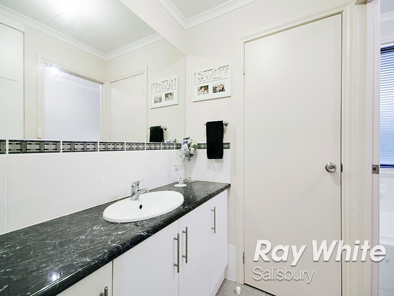 39 Oxford Drive, Andrews Farm SA 5114