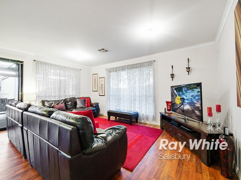 39 Oxford Drive, Andrews Farm SA 5114