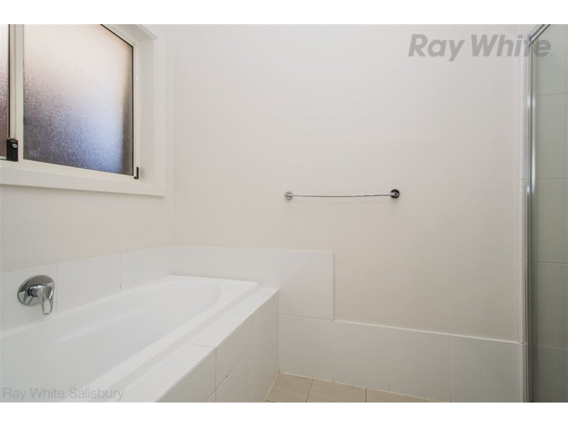 13 Hawick Avenue, Blakeview SA 5114