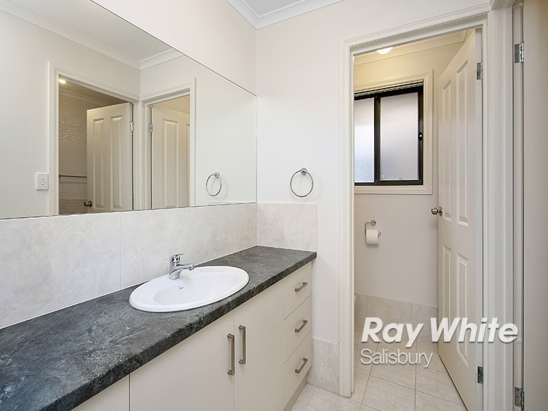 12 Chateau Avenue, Andrews Farm SA 5114