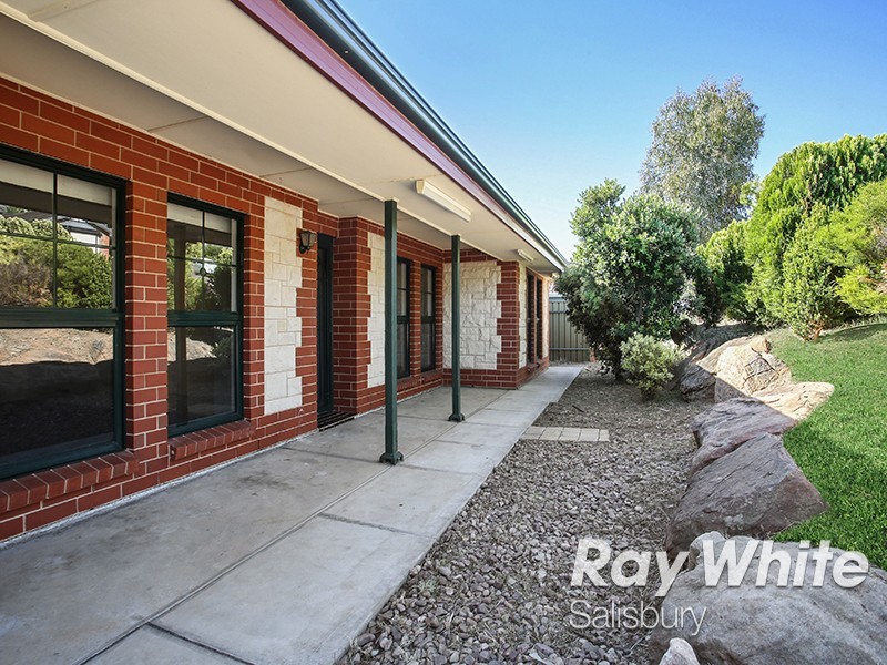 62 Cambridge Terrace, Hillbank SA 5112