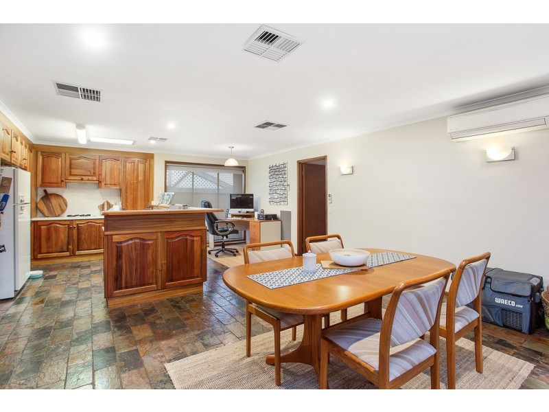 5 Courtney Place, Golden Grove SA 5125