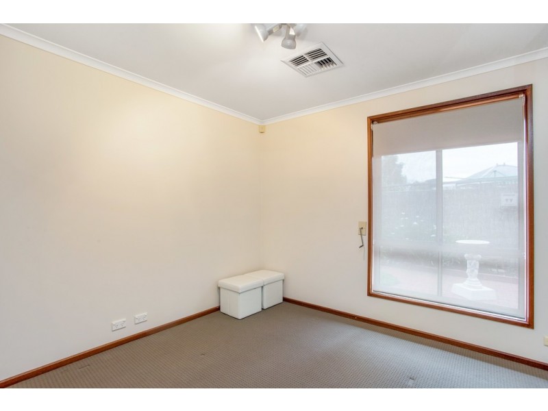 5 Courtney Place, Golden Grove SA 5125