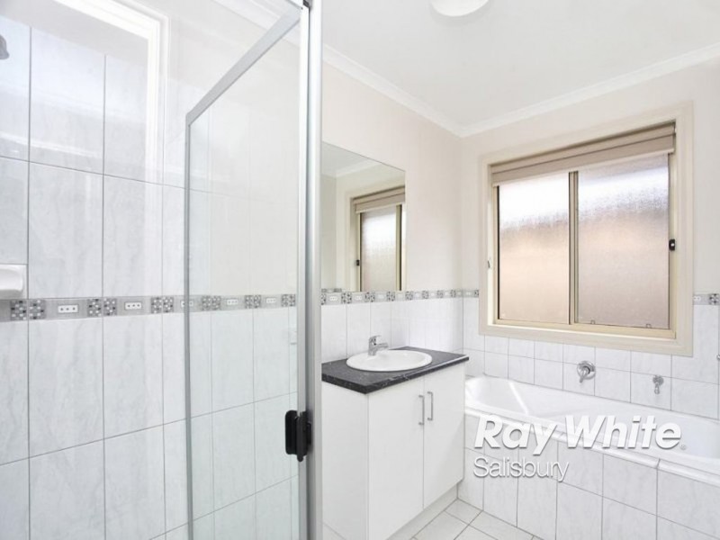 40 Burwood Road, Munno Para West SA 5115