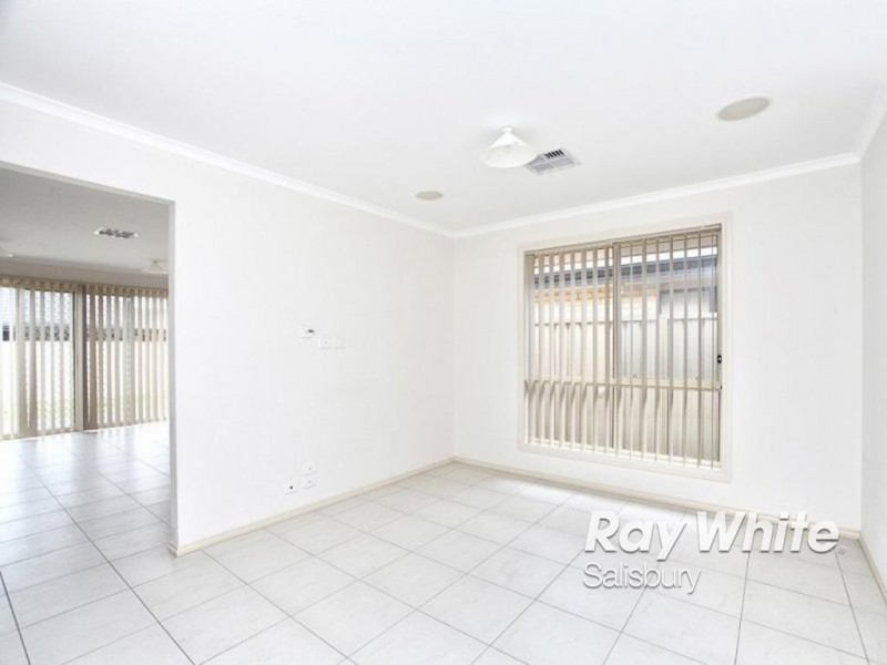 40 Burwood Road, Munno Para West SA 5115