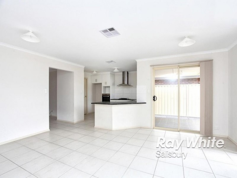 40 Burwood Road, Munno Para West SA 5115