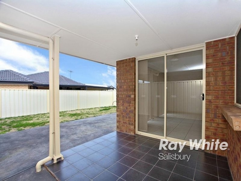 40 Burwood Road, Munno Para West SA 5115