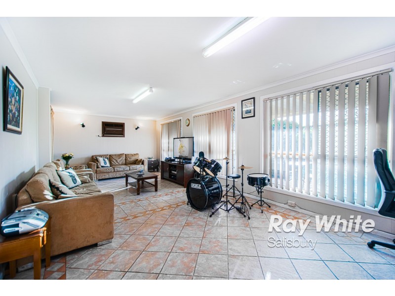 21 Prince Street, Salisbury East SA 5109