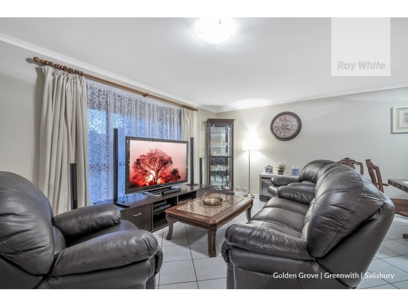 6 Hall Crescent, Burton SA 5110