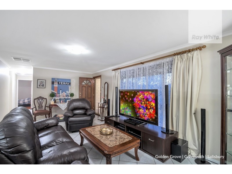 6 Hall Crescent, Burton SA 5110