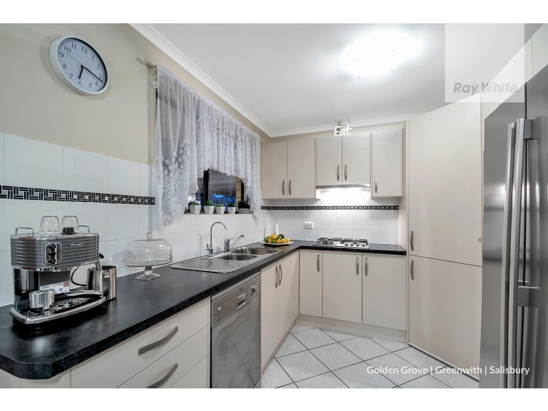 6 Hall Crescent, Burton SA 5110