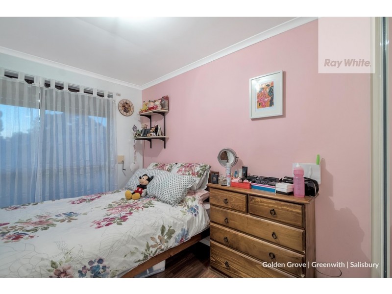 6 Hall Crescent, Burton SA 5110