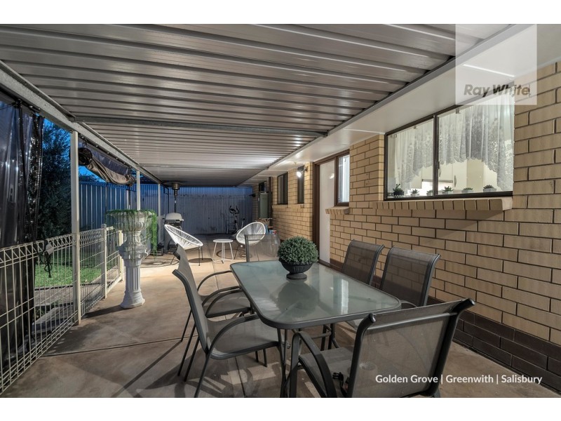 6 Hall Crescent, Burton SA 5110