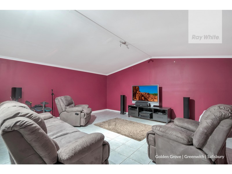 6 Hall Crescent, Burton SA 5110