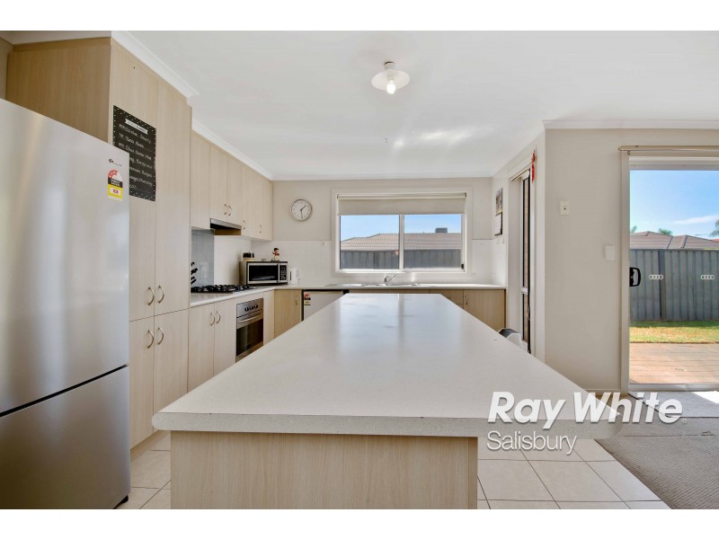 55 Lakeside Drive, Andrews Farm SA 5114