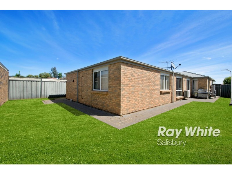 55 Lakeside Drive, Andrews Farm SA 5114