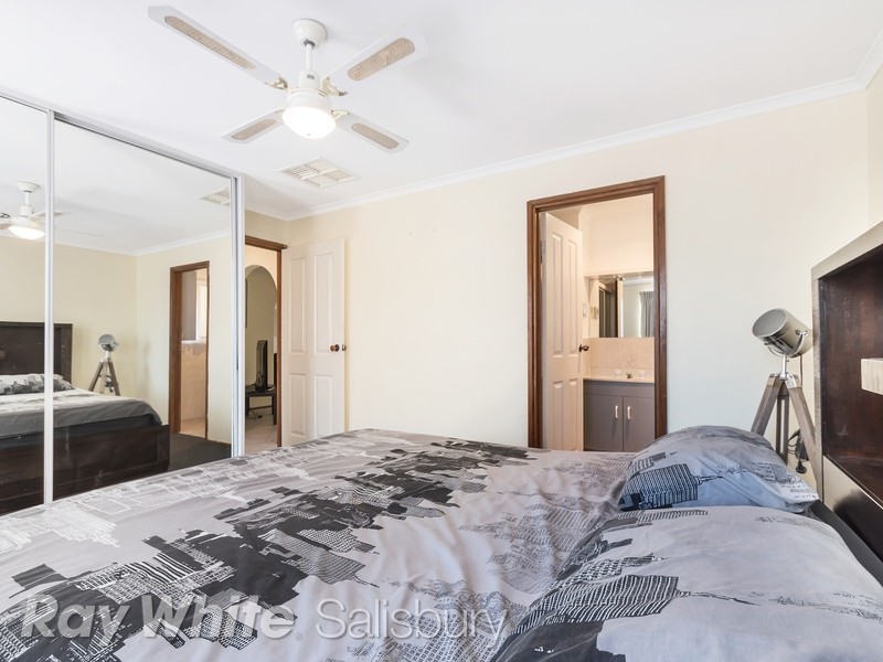 64 Lennox Drive, Paralowie SA 5108